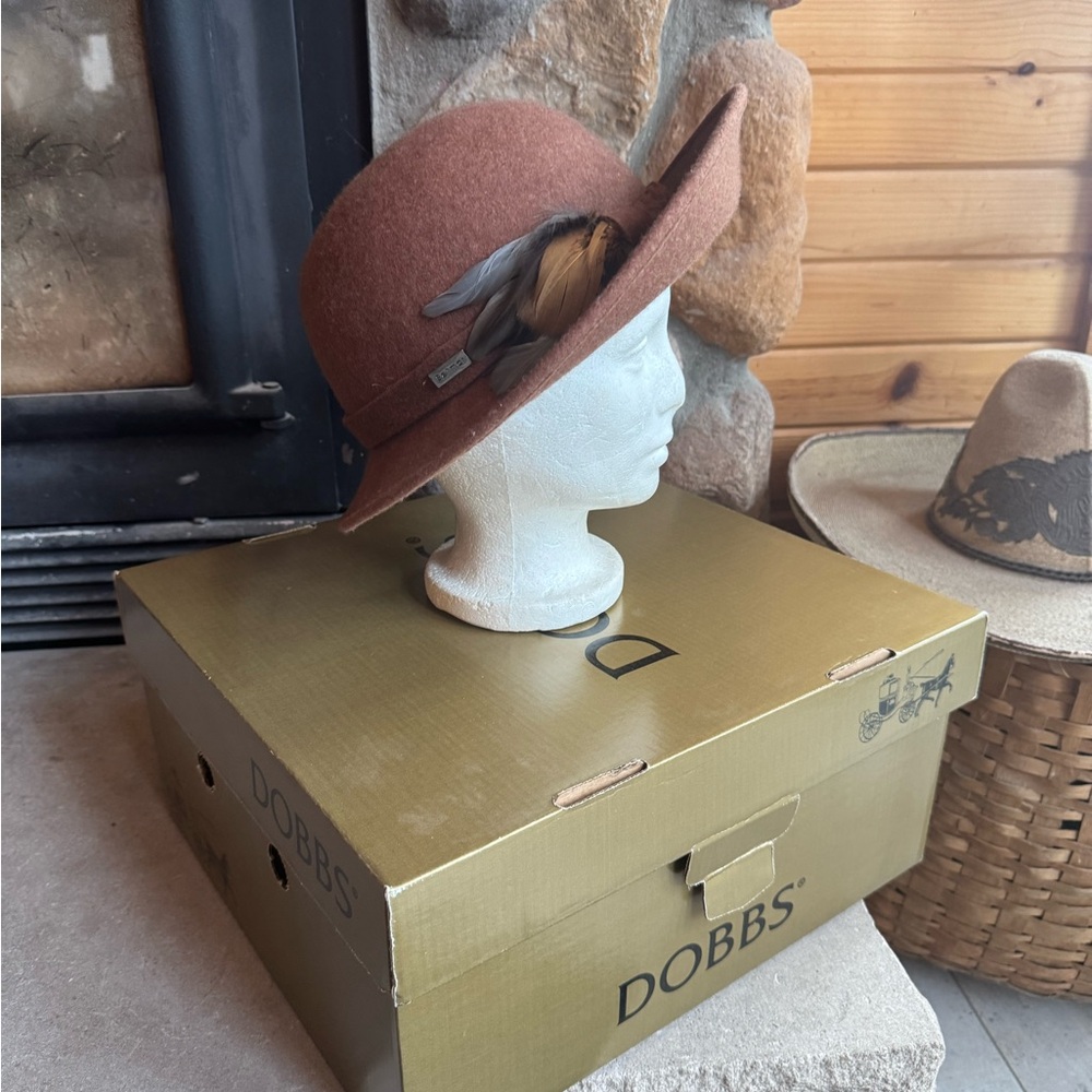 1990s Betmar 100% Wool Feathered Hat